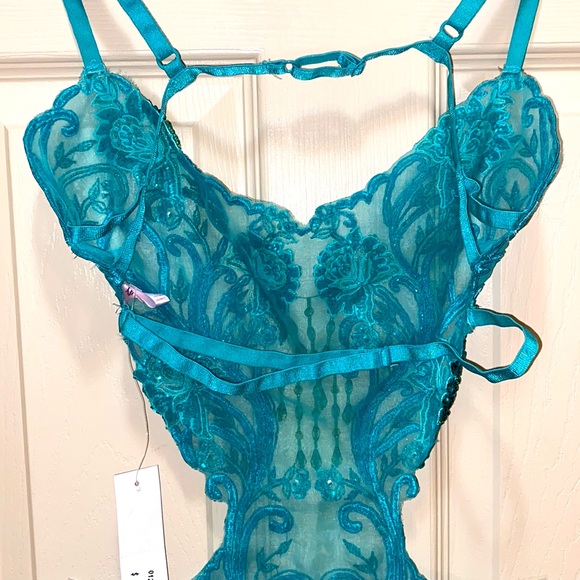 Fine Lingerie SZ O/S NWT - Picture 9 of 12